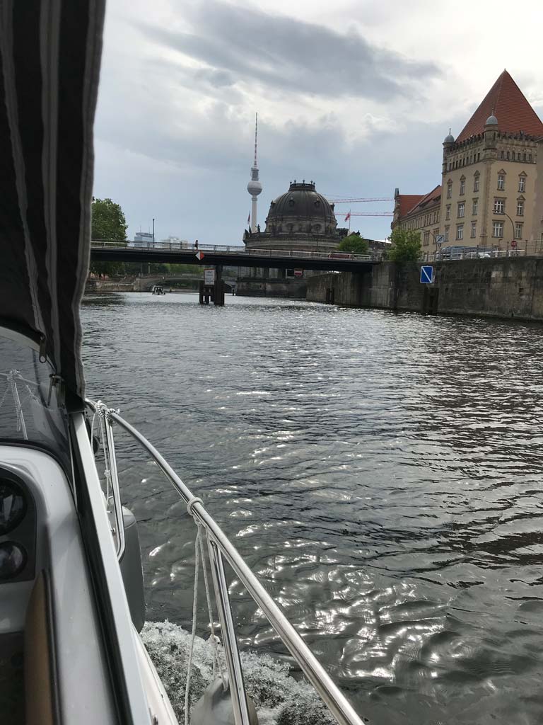 20 Yachtline Berlin Brandenburg
