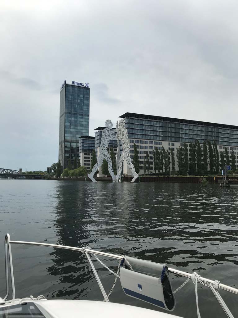 20 Yachtline Berlin Brandenburg
