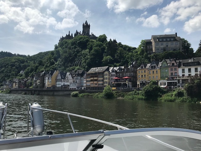 23 -Yachtline- Erfahrungsbericht Rhein-Tour